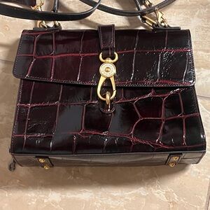 Dooney & Bourke – Claire Satchel